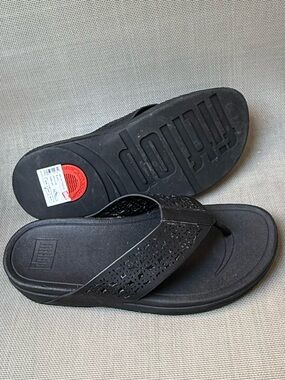 FitFlop Surfa Floral Lattice Women's Laser Cut Black Leather Sandals size 9